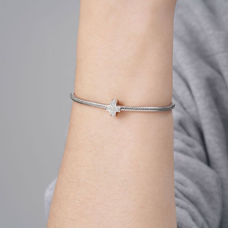 Charm de Clip Cruz Centelleante