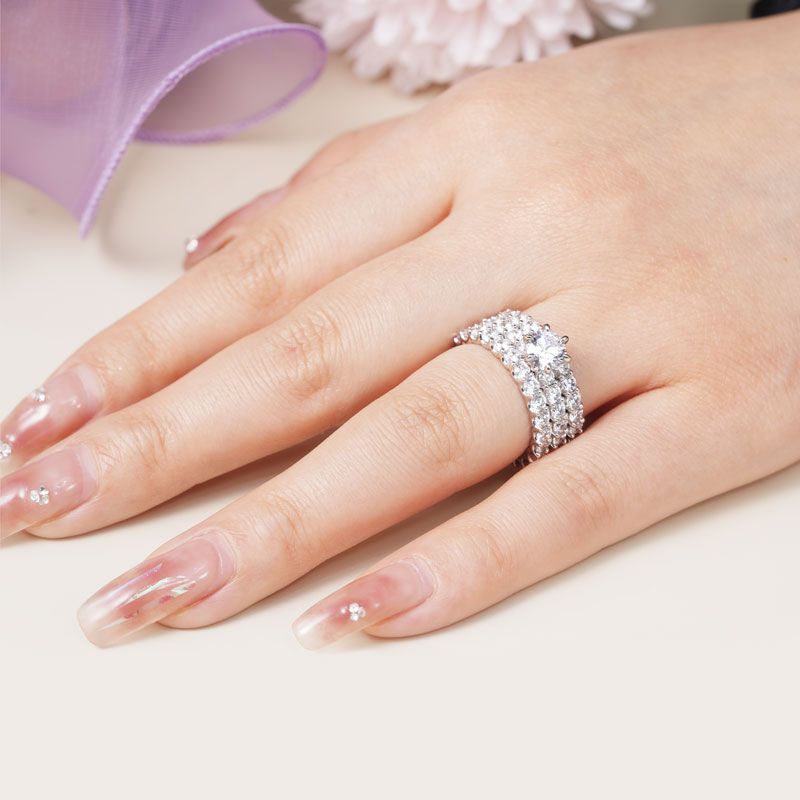 Anillo Apilable de Corte Redondo