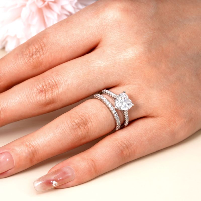 Anillo Corazón Transparente