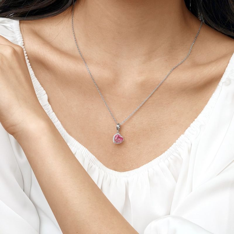 Colgante en forma de corazón rosa degradado