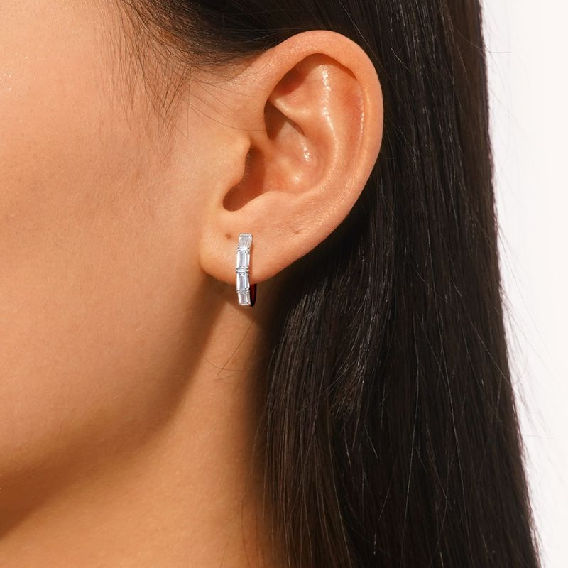 Pendientes Huggie Hoop