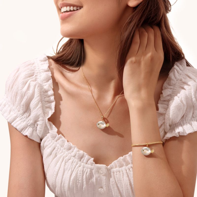 Colgante Pez Perla Blanca