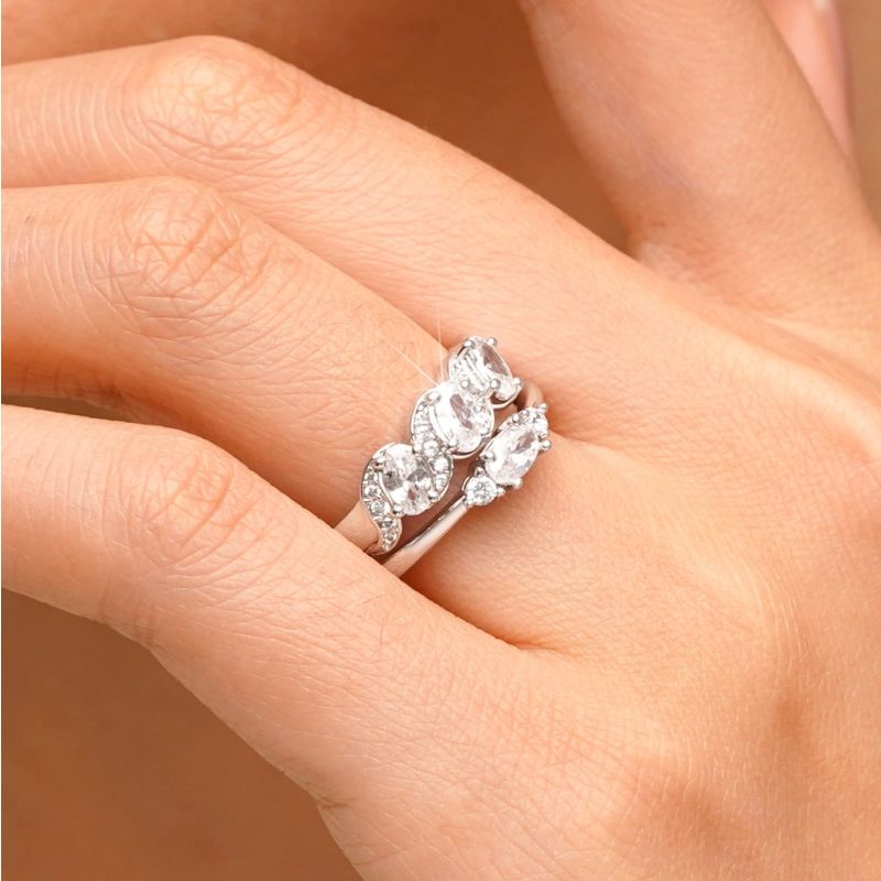 Anillo Apilable Diamante Blanco