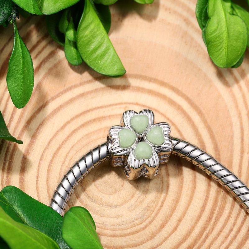 Charm Trébol de Cuatro Hojas