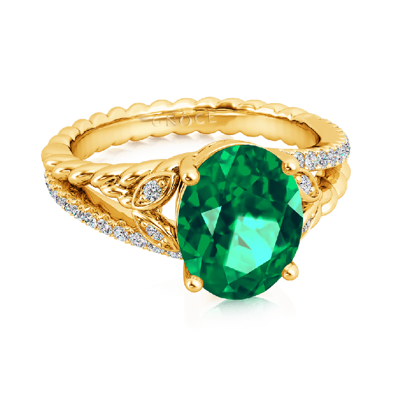 Anillo de Esmeralda Corte Oval Vintage