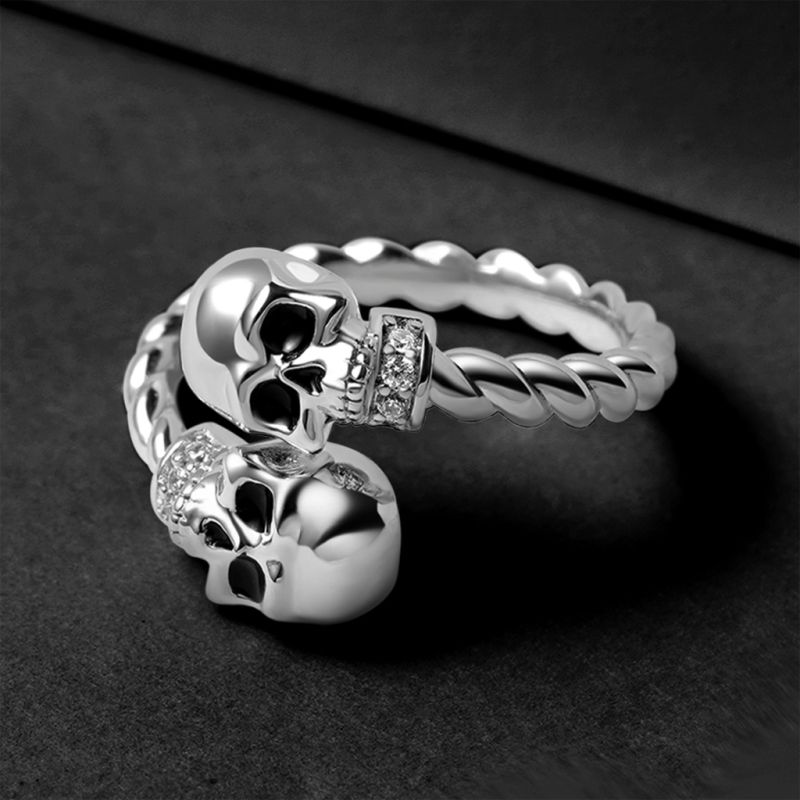 Anillo de Cuerda Torcida Calaveras Ajustable