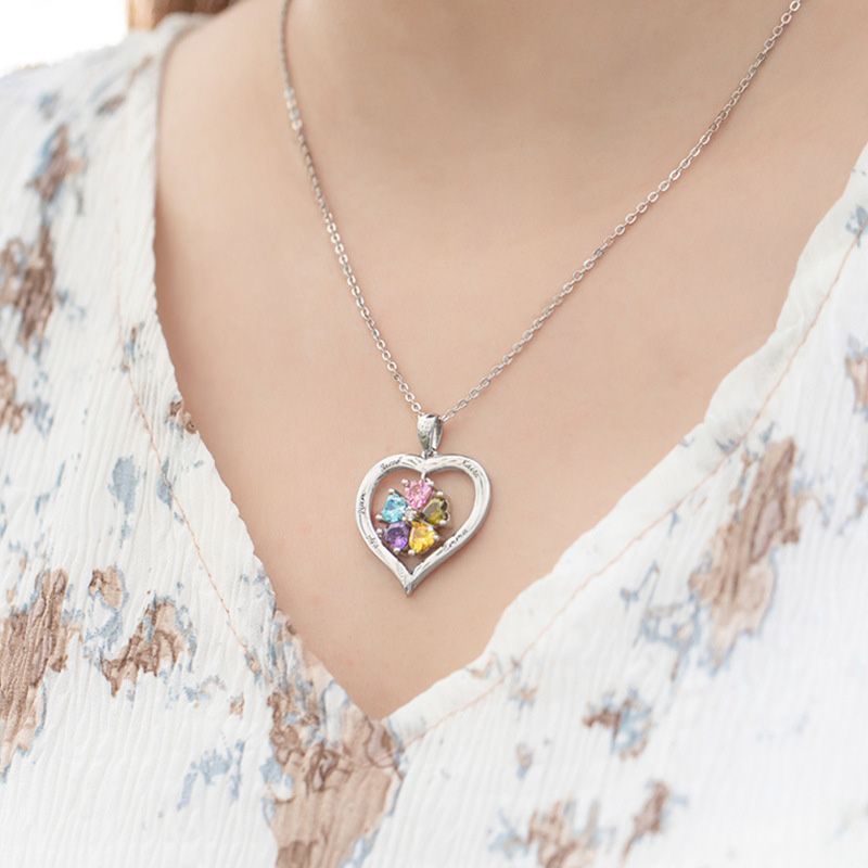 Collar de Corazón de Amor Hueco