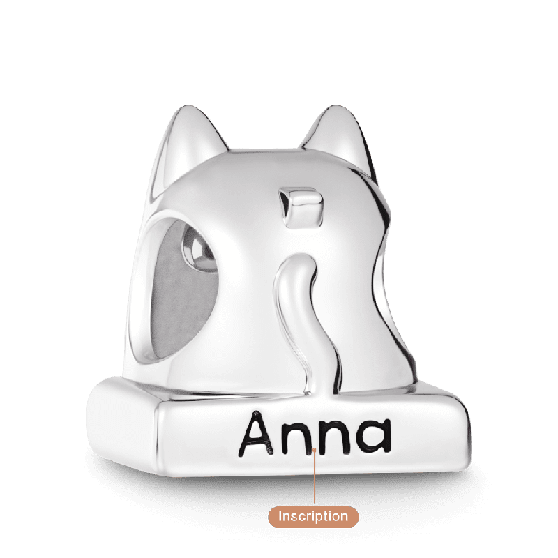 Amuleto de Gato con Cuchillo (Grabable)