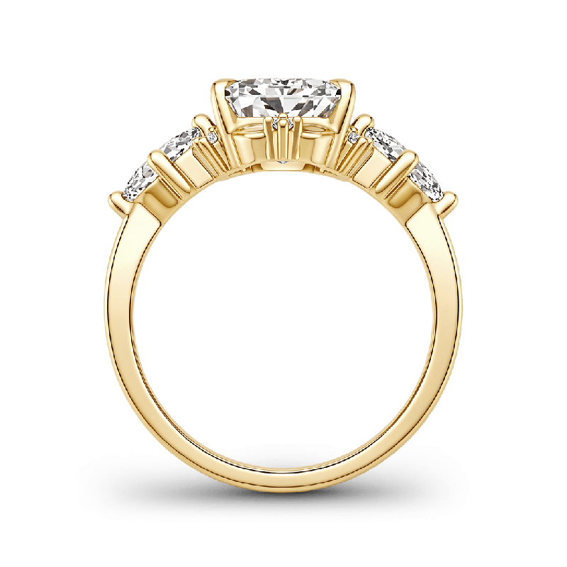 Anillo de tres piedras de moissanita