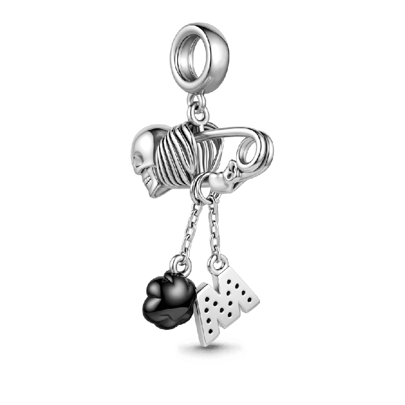 Amuleto colgante grabable con alfiler de calavera