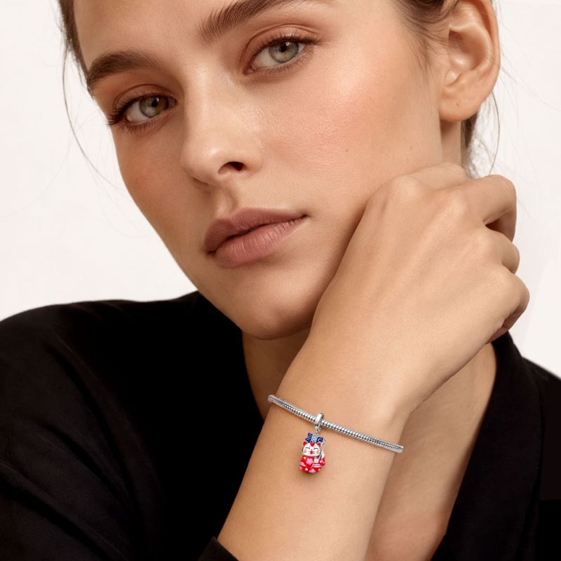 Amuleto colgante colgante del broche del Gato de la Suerte Rojo
