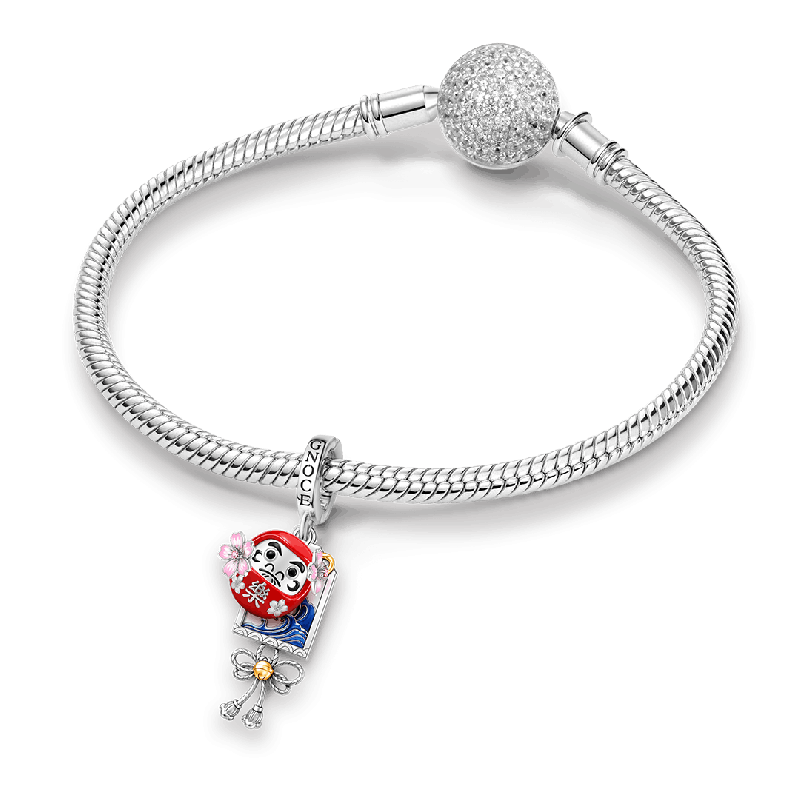 Amuleto japonés Daruma Sakura