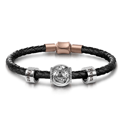 Barco pirata y pulsera personalizada