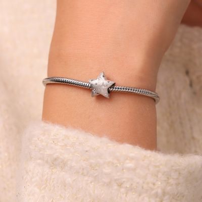 Charm Estrella Arenada Brillante