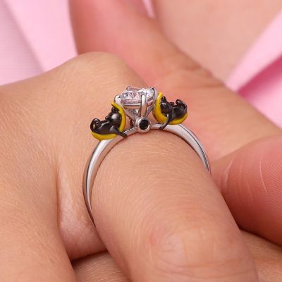 Anillo Gato Negro Luna Diamante Blanco
