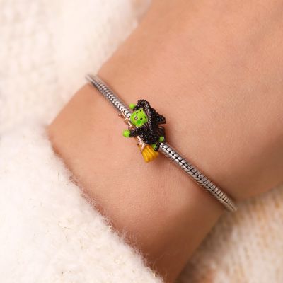 Wicked Charm Elphaba Volando
