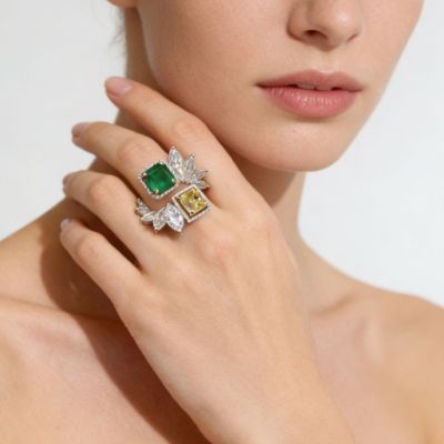 Anillo Racimo de Hojas Esmeralda y Amarillo