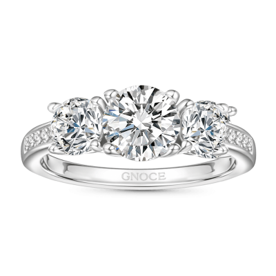 Anillo de Tres Piedras de Moissanite VVS de 0.7 Ct