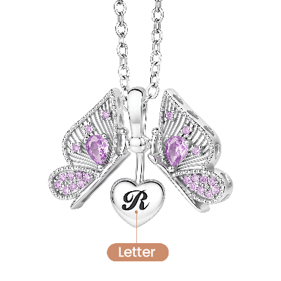 Colgante grabable de corazón de mariposa abrible