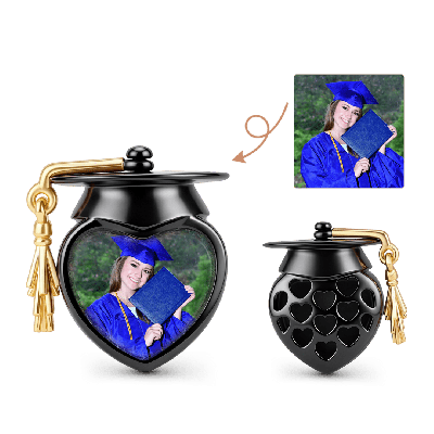 Charm con foto de gorra académica